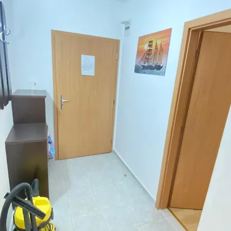 Apartment три комнаты на солнечном берегу Sunny Beach